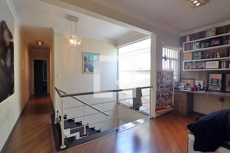 Casa à venda com 198m², 3 quartos e 4 vagasCorredor