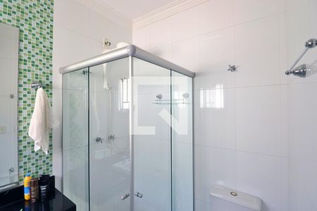 Casa à venda com 198m², 3 quartos e 4 vagasSuíte 2 - Banheiro