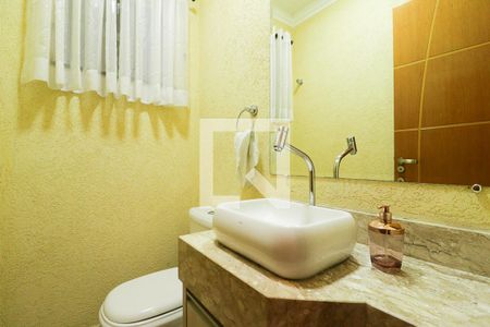 Casa à venda com 140m², 3 quartos e 2 vagasLavabo