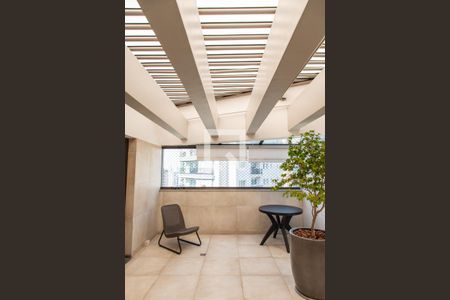 Apartamento à venda com 220m², 4 quartos e 3 vagas Apartamento à venda com 220m², 4 quartos e 3 vagasVaranda gurmet