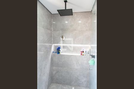 Apartamento à venda com 220m², 4 quartos e 3 vagas Apartamento à venda com 220m², 4 quartos e 3 vagasBanheiro da suíte 3