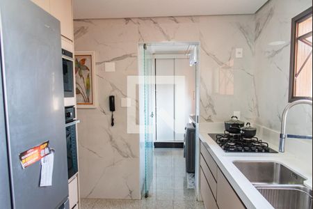 Apartamento à venda com 220m², 4 quartos e 3 vagas Apartamento à venda com 220m², 4 quartos e 3 vagasCozinha