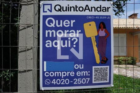 Casa à venda com 140m², 2 quartos e 1 vagaPlaquinha