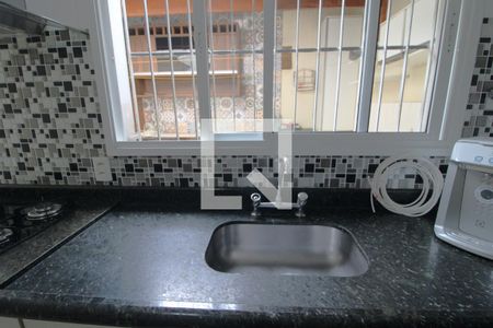 Casa à venda com 120m², 3 quartos e 2 vagasPia da cozinha