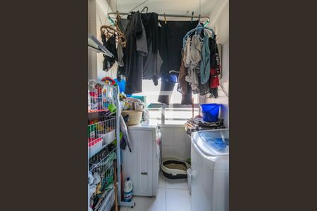 Apartamento à venda com 71m², 3 quartos e 1 vagaÁrea de Serviço