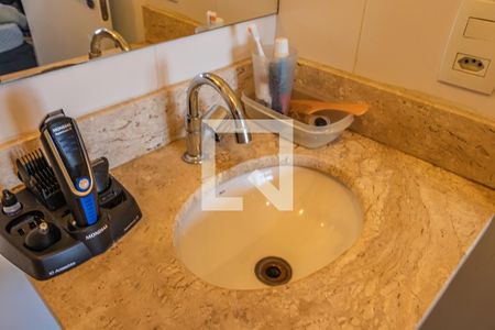 Apartamento à venda com 71m², 3 quartos e 1 vagaBanheiro da Suíte