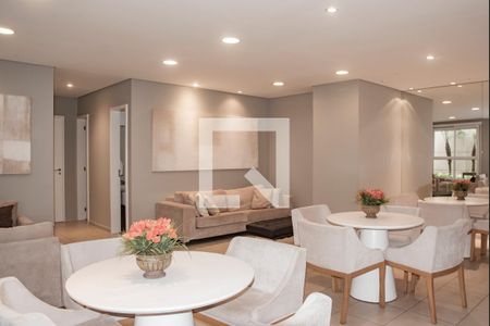 Apartamento à venda com 130m², 2 quartos e 2 vagas Apartamento à venda com 130m², 2 quartos e 2 vagasÁrea comum - Salão de festas