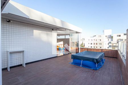 Apartamento à venda com 202m², 3 quartos e 3 vagas Apartamento à venda com 202m², 3 quartos e 3 vagasCobertura