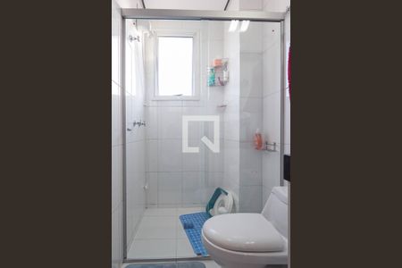 Apartamento à venda com 202m², 3 quartos e 3 vagas Apartamento à venda com 202m², 3 quartos e 3 vagasBanheiro social