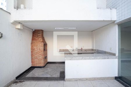 Apartamento à venda com 202m², 3 quartos e 3 vagas Apartamento à venda com 202m², 3 quartos e 3 vagasÁrea comum - Churrasqueira