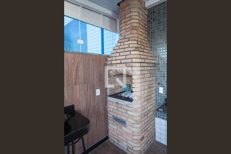 Apartamento à venda com 202m², 3 quartos e 3 vagas Apartamento à venda com 202m², 3 quartos e 3 vagasCobertura