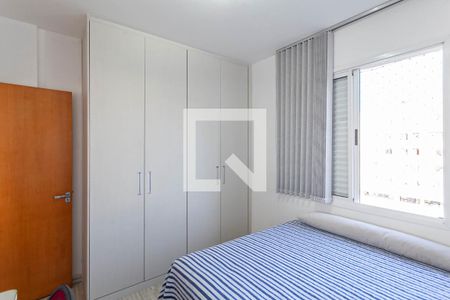 Apartamento à venda com 202m², 3 quartos e 3 vagas Apartamento à venda com 202m², 3 quartos e 3 vagasQuarto 2