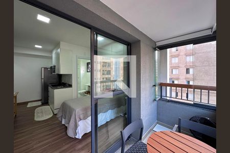 Sacada de kitnet/studio para alugar com 1 quarto, 25m² em Brooklin, São Paulo