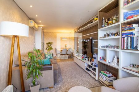 Sala de apartamento para alugar com 2 quartos, 75m² em Chácara das Pedras, Porto Alegre