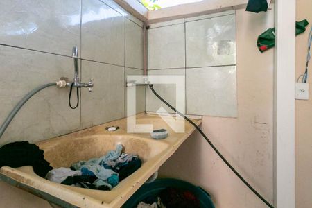 Casa à venda com 360m², 3 quartos e 3 vagas Casa à venda com 360m², 3 quartos e 3 vagasÁrea de Serviço