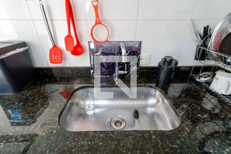 Casa de condomínio à venda com 61m², 2 quartos e 1 vaga Casa de condomínio à venda com 61m², 2 quartos e 1 vagaCozinha