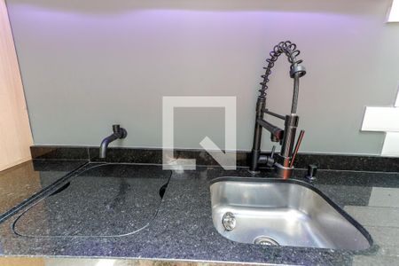 Casa de condomínio à venda com 61m², 2 quartos e 1 vaga Casa de condomínio à venda com 61m², 2 quartos e 1 vagaÁrea de Serviço