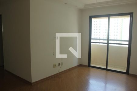 Sala de apartamento para alugar com 3 quartos, 65m² em Jardim das Flores, São Paulo