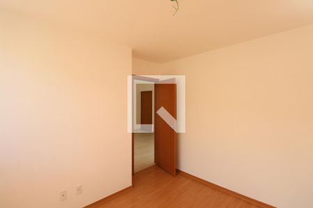 Quarto 2 de apartamento para alugar com 2 quartos, 40m² em Vila Lage, São Gonçalo
