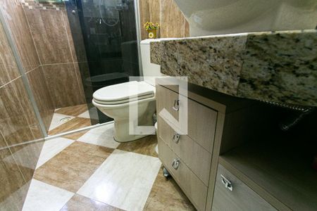 Apartamento à venda com 63m², 2 quartos e 2 vagas Apartamento à venda com 63m², 2 quartos e 2 vagasBanheiro da Suíte