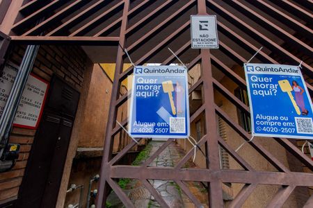 Casa para alugar com 50m², 2 quartos e sem vagaPlaca Instalada