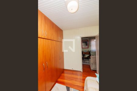 Casa à venda com 125m², 3 quartos e 3 vagas Casa à venda com 125m², 3 quartos e 3 vagasQuarto 2