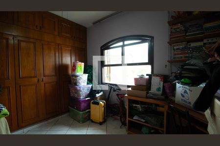 Casa à venda com 268m², 3 quartos e 3 vagas Casa à venda com 268m², 3 quartos e 3 vagasQuarto 1