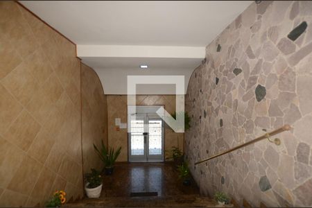 Apartamento à venda com 80m², 2 quartos e 1 vagaHall de entrada