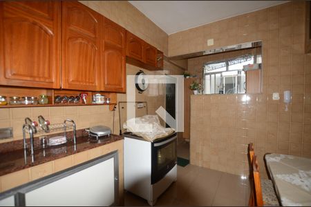 Apartamento à venda com 80m², 2 quartos e 1 vagaCozinha