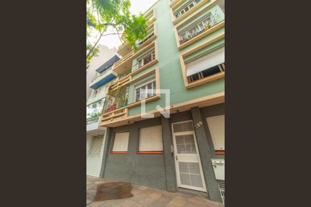 Apartamento para alugar com 77m², 3 quartos e sem vaga Apartamento para alugar com 77m², 3 quartos e sem vagaFachada