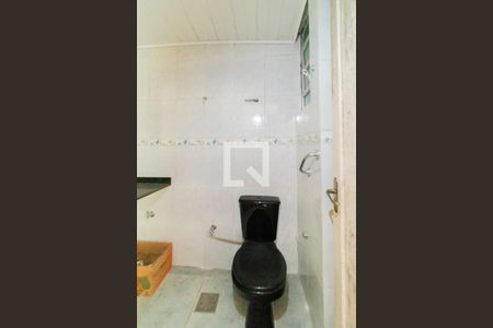 Apartamento para alugar com 77m², 3 quartos e sem vaga Apartamento para alugar com 77m², 3 quartos e sem vagaBanheiro