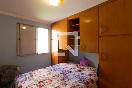 Quarto 2 de apartamento para alugar com 2 quartos, 58m² em Cangaiba, São Paulo