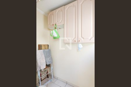 Apartamento à venda com 99m², 2 quartos e 1 vaga Apartamento à venda com 99m², 2 quartos e 1 vagaÁrea de serviço