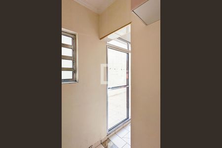 Apartamento à venda com 99m², 2 quartos e 1 vaga Apartamento à venda com 99m², 2 quartos e 1 vagaÁrea de serviço