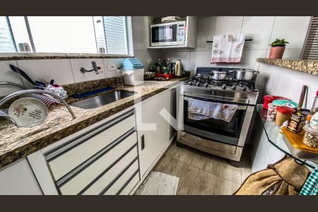 Casa à venda com 400m², 6 quartos e 2 vagas Casa à venda com 400m², 6 quartos e 2 vagasCasa 3 - Cozinha