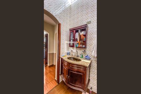 Casa à venda com 400m², 6 quartos e 2 vagas Casa à venda com 400m², 6 quartos e 2 vagasCasa 2 - Banheiro