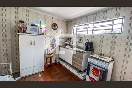 Casa à venda com 400m², 6 quartos e 2 vagas Casa à venda com 400m², 6 quartos e 2 vagasCasa 2 - Cozinha