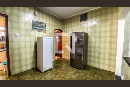 Casa à venda com 400m², 6 quartos e 2 vagas Casa à venda com 400m², 6 quartos e 2 vagasCasa 1 - Cozinha