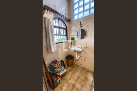 Casa à venda com 400m², 6 quartos e 2 vagas Casa à venda com 400m², 6 quartos e 2 vagasCasa 1 - Suite