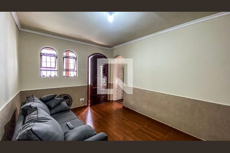 Casa à venda com 400m², 6 quartos e 2 vagas Casa à venda com 400m², 6 quartos e 2 vagasCasa 2 - Sala