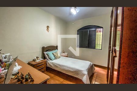 Casa à venda com 400m², 6 quartos e 2 vagas Casa à venda com 400m², 6 quartos e 2 vagasCasa 2 - Quarto 1