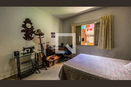 Casa à venda com 400m², 6 quartos e 2 vagas Casa à venda com 400m², 6 quartos e 2 vagasCasa 3 - Quarto