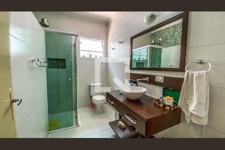 Casa à venda com 400m², 6 quartos e 2 vagas Casa à venda com 400m², 6 quartos e 2 vagasCasa 3 - Banheiro