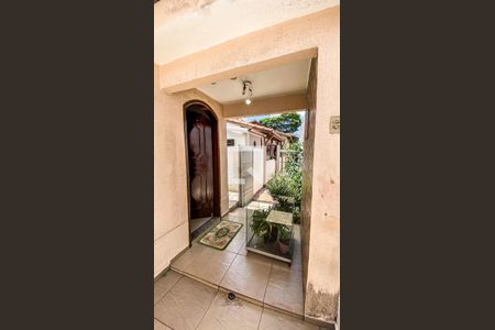 Casa à venda com 400m², 6 quartos e 2 vagas Casa à venda com 400m², 6 quartos e 2 vagasCorredor