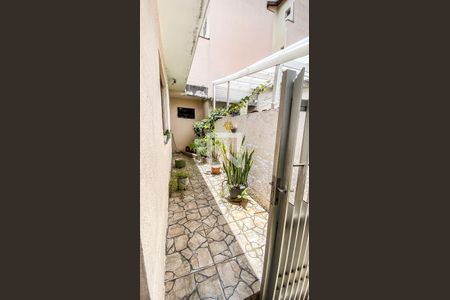 Casa à venda com 400m², 6 quartos e 2 vagas Casa à venda com 400m², 6 quartos e 2 vagasCorredor