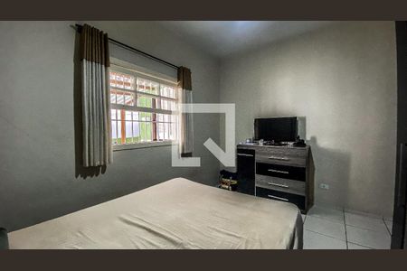 Casa à venda com 400m², 6 quartos e 2 vagas Casa à venda com 400m², 6 quartos e 2 vagasCasa 1 - Quarto