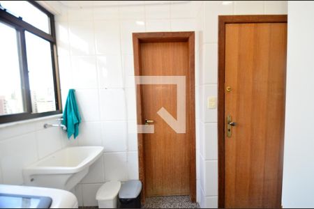 Apartamento à venda com 95m², 3 quartos e 2 vagasArea de serviço