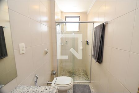 Apartamento à venda com 95m², 3 quartos e 2 vagasBanheiro social