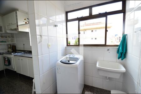 Apartamento à venda com 95m², 3 quartos e 2 vagasArea de serviço