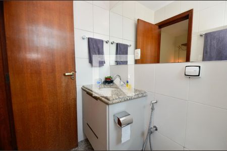 Apartamento à venda com 95m², 3 quartos e 2 vagasBanheiro suite